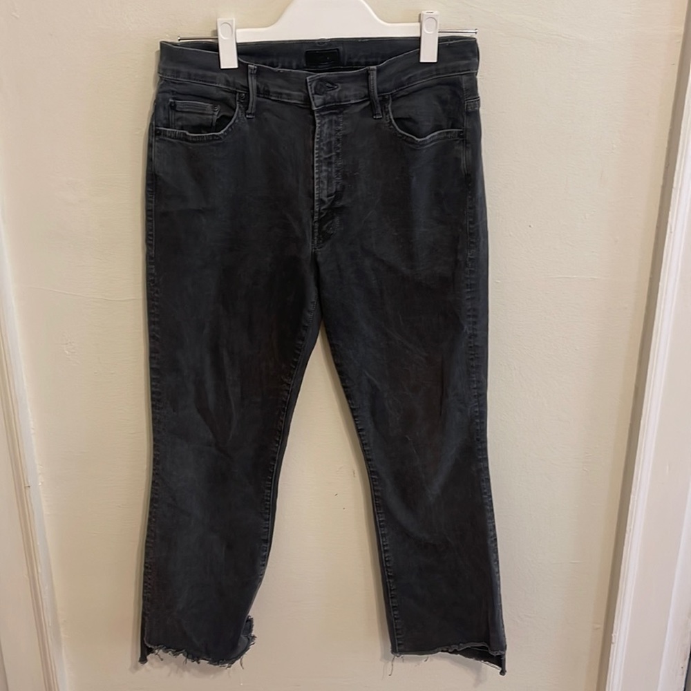 Mother Insider Cropped Step Fray Jeans